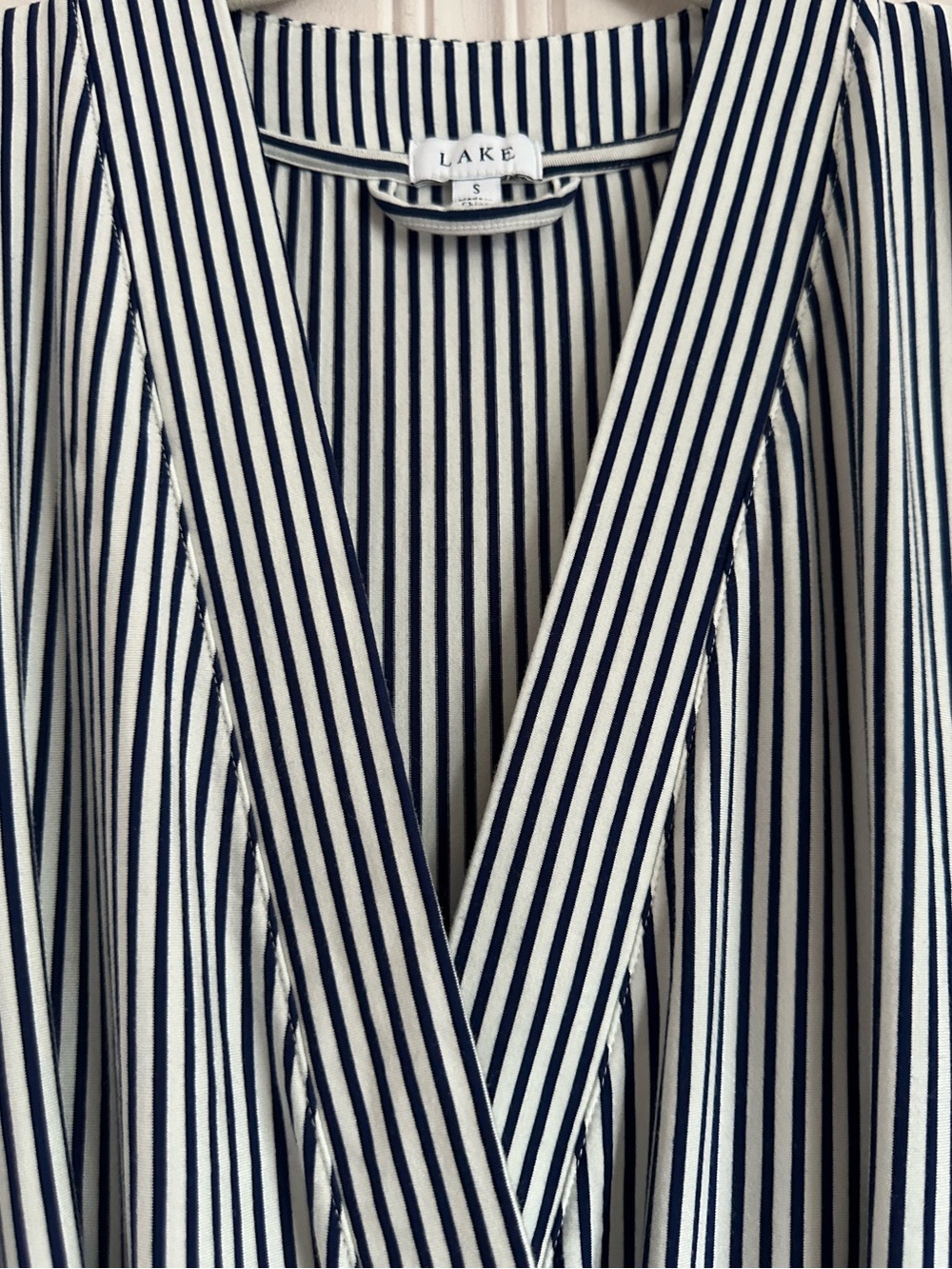 LAKE DreamModal Kimono Pajama Wrap Top Blue Depths Stripe Small - Picture 6 of 14